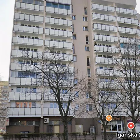 Urban Vista Apartment *